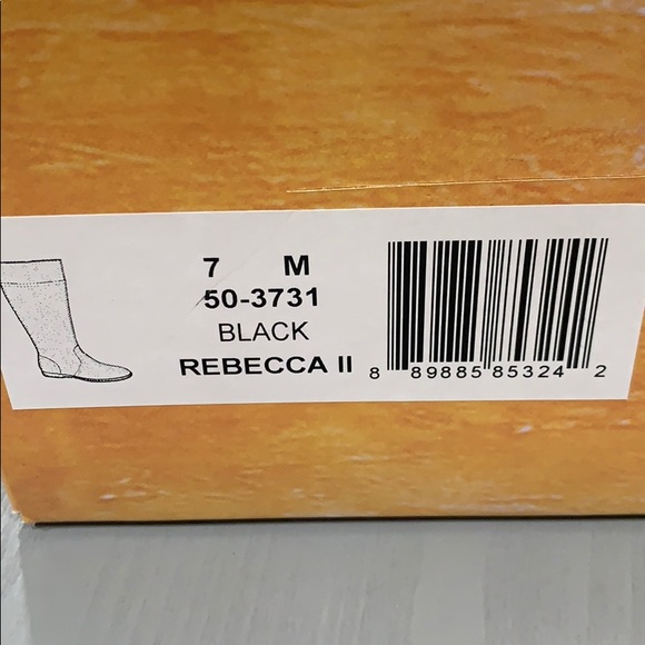 Bella Vita Rebecca II Knee High Boot - Picture 12 of 12